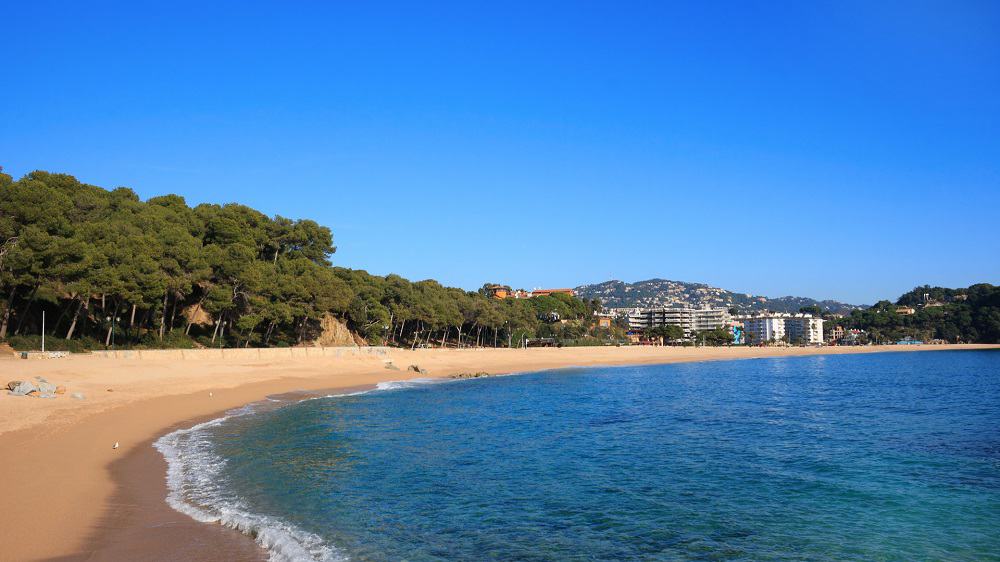 Het prachtige Fenals strand in Lloret de Mar